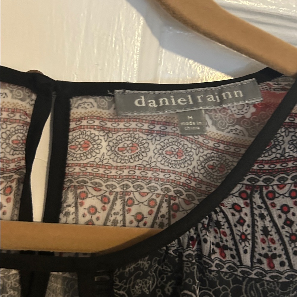 Daniel Rainn Multicolor Patterned Sleeveless Blou… - image 2